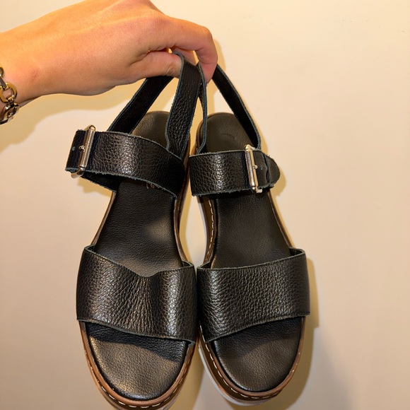 L’Intervalle Black Leather Platform Sandals - Picture 5 of 5